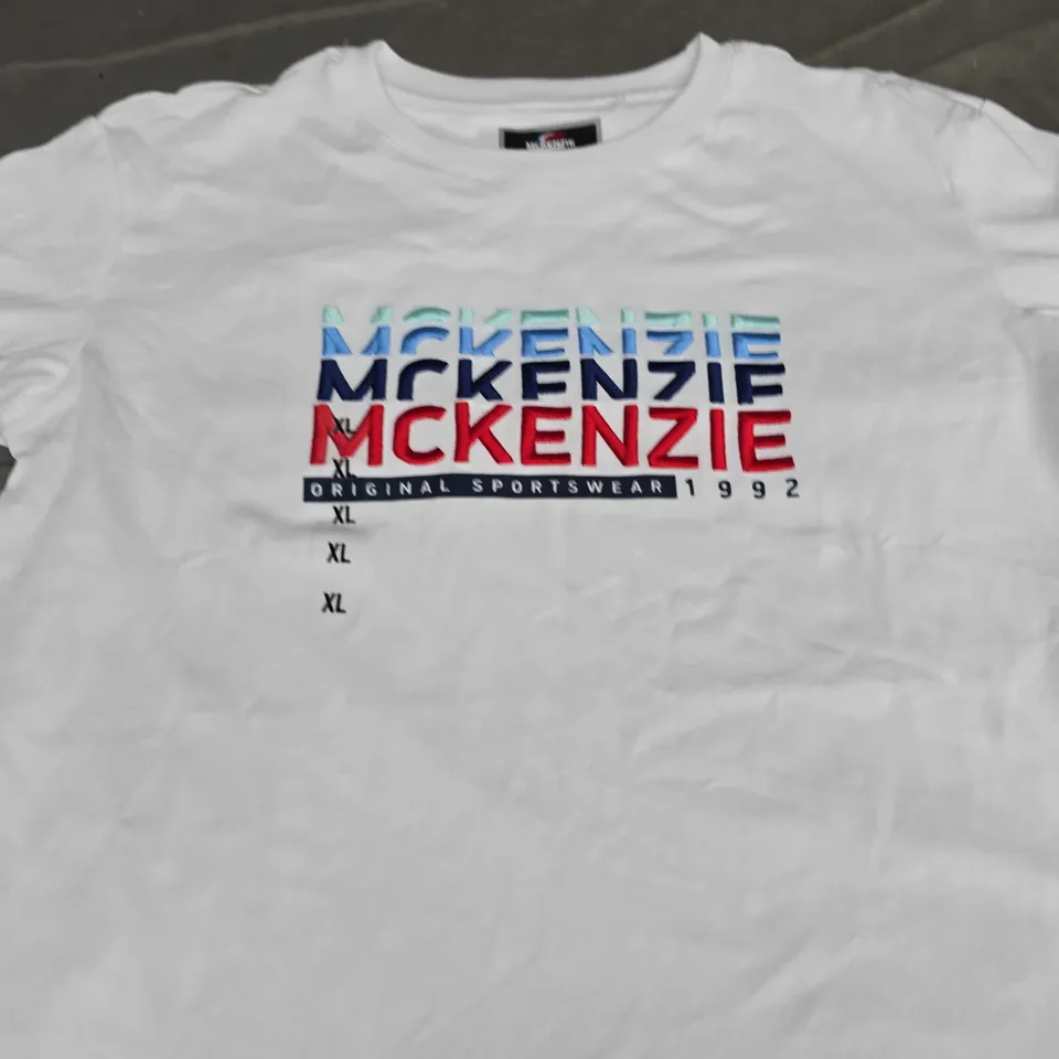 MCKENZIE SLOGAN TEE - SIZE 13/15 YEARS