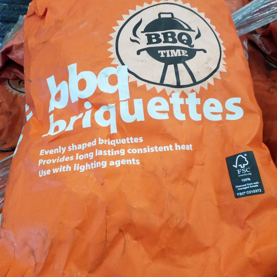 PALLET CONTAINING APPROXIMATELY 114 BAGS OF BBQ BRIQUETTES 