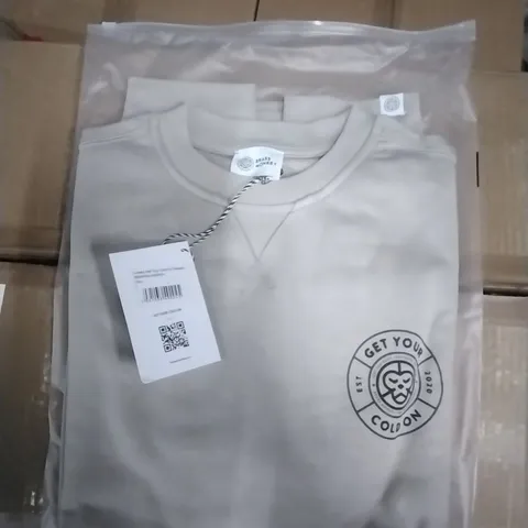 BOX OF MIXED ASSORTMENT OF BRAND NEW BRASS MONKEY CLOTHING ITEMS INCLUDING - SWEATS - SIZES L - APPROXIMATELY X12 ITEMS