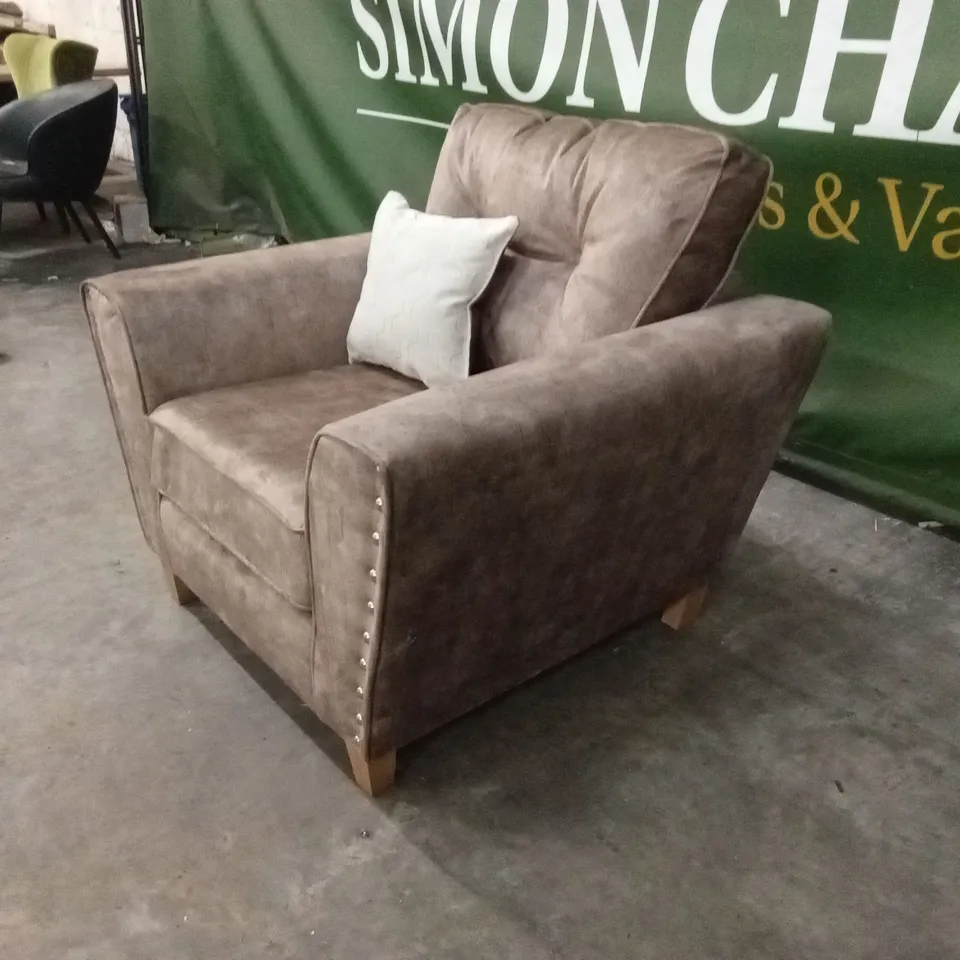 AMAYA FABRIC ARMCHAIR RRP £849