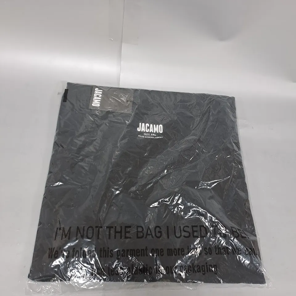 PLAIN BLACK JACAMO T-SHIRT SIZE 3XL 