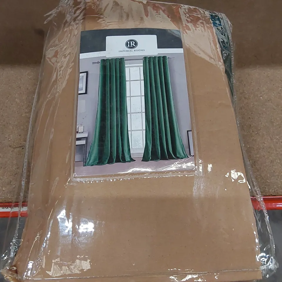 BAGGED HEAVY VELVET SHEER READY MADE WINDOW CURTAINS IN EMERALD - 117 x 137cm