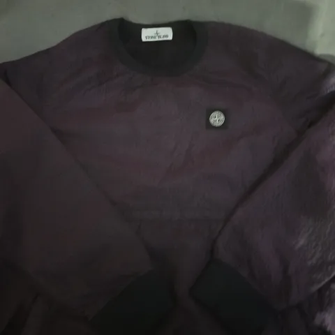 STONE ISLAND TOP - SIZE M 