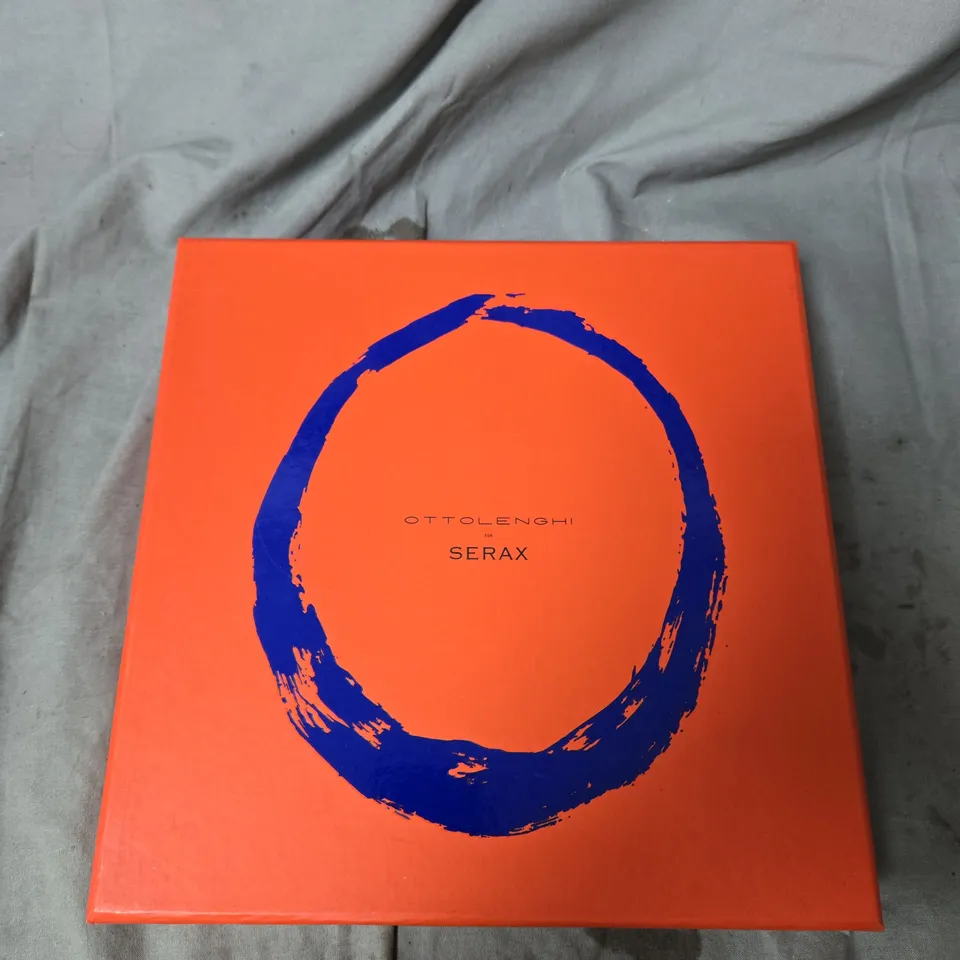 OTTOLENGHI FOR SERAX DECORATIVE CERAMIC PLATE X 2 – BOXED