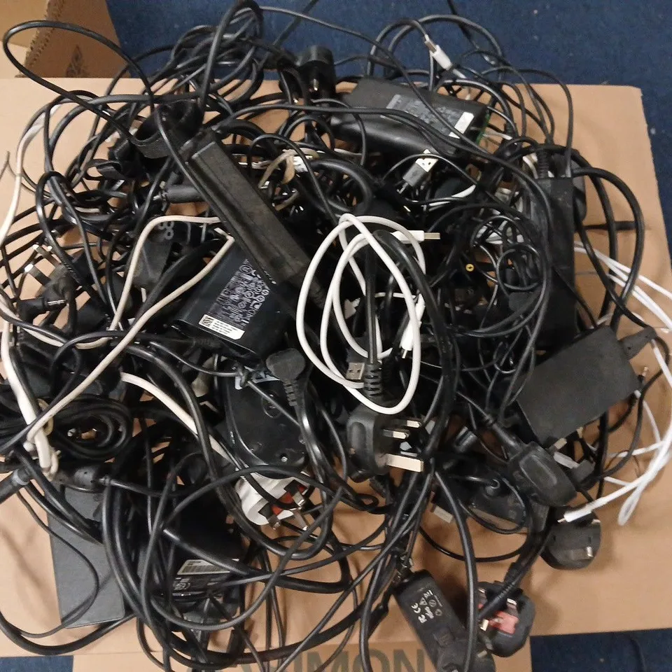 LOT OF ASSORTED CABLES, CHARGERS, PLUGS AND LEADS
