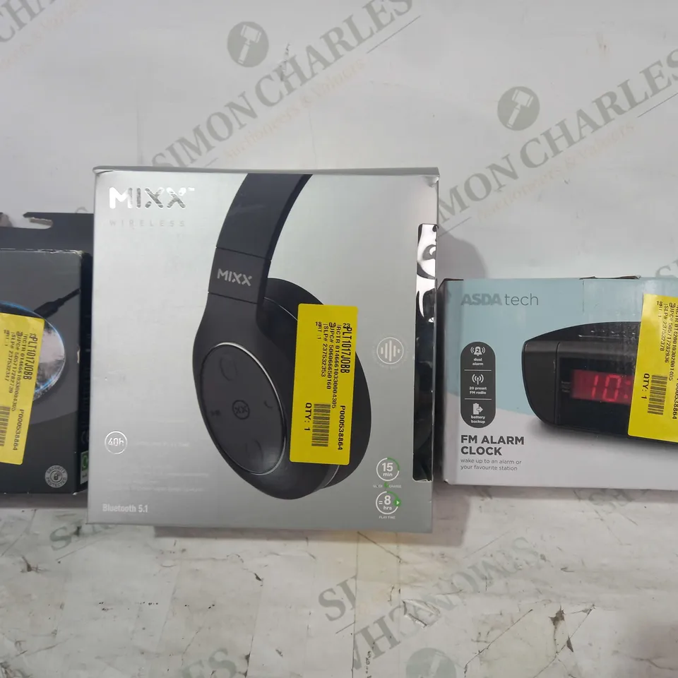 BOX OF APPROXIMATELY 30 ASSORTED ELECTRICAL ITEMS TO INCLUDE ASDA TECH FM ALARM CLOCK, MIXX EX1 WIRELESS HEADPHONES, ASDA TECH WIRELESS CHARGING PAD, ETC