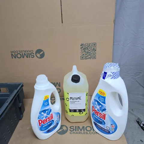 TOTE OF X2 PERSIL NON BIO AND WASHING UP LIQUID 