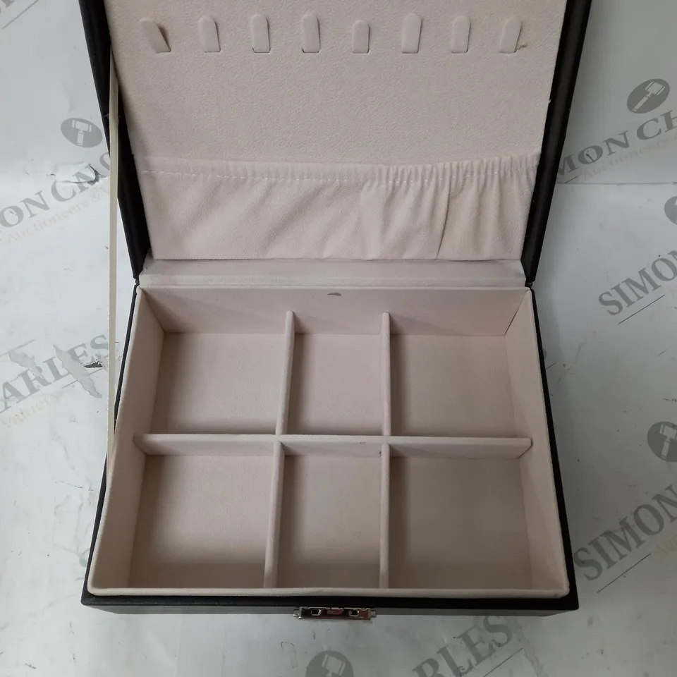 MULTI FUNCTIONAL JEWELERY BOX 