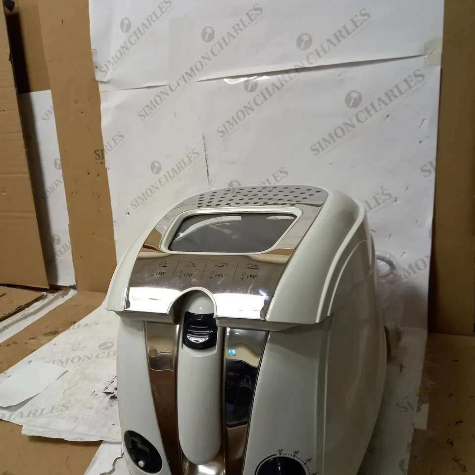 BREVILLE EASY CLEAN DIGITAL FRYER 