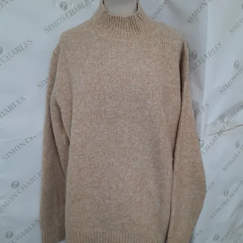 JWANDERSON SOUFFLE YARN MOCK NECK SWEATER IN NATURAL SIZE M