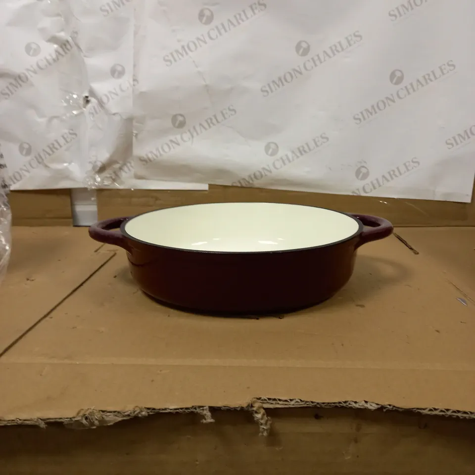 TOWER BO800253RED BARBARY & OAK SHALLOW CAST IRON CASSEROLE PAN