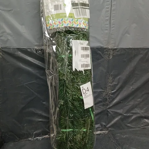SMART GARDEN FAUX GRASS SCREENING ROLL 100 X 300CM
