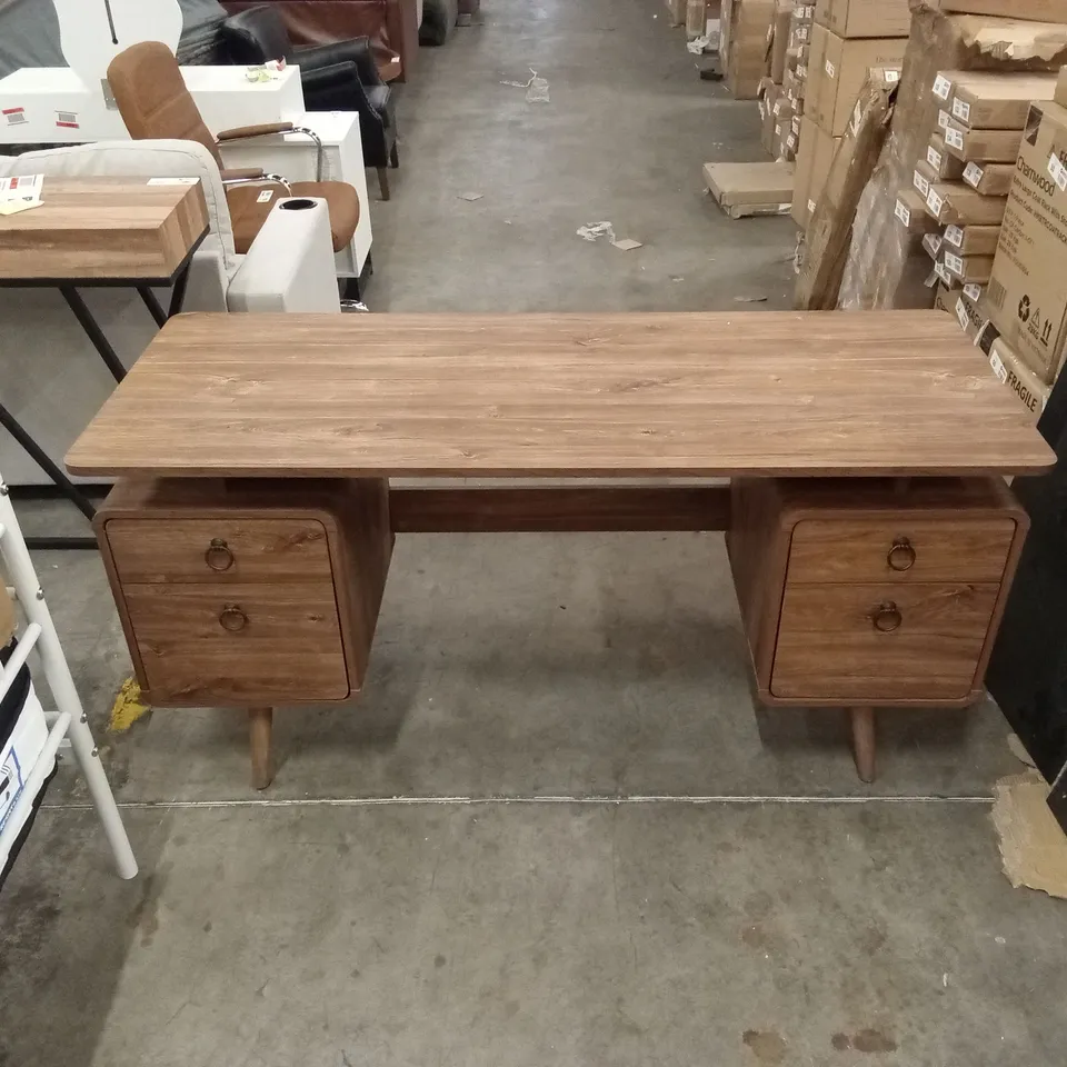STIRLING DESK