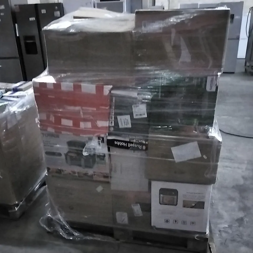 PALLET OF APPROXIMATELY 29 UNPROCESSED RAW RETURN HOUSEHOLD AND ELECTRICAL GOODS TO INCLUDE;