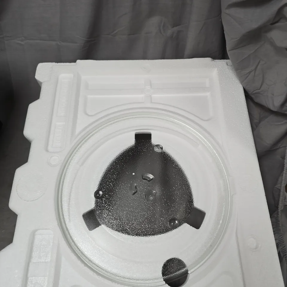 BOXED SAMSUNG MS23K3513AK/EU SOLO 23L MICRCOWAVE OVEN - COLLECTION ONLY