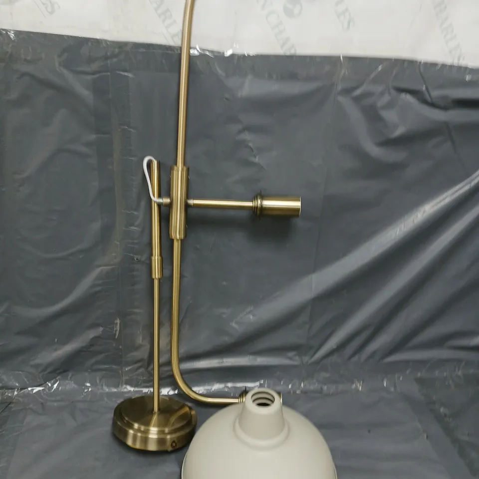 HEMSTONE 3 LIGHT BAR PENDANT - CREAM/ANTIQUE BRASS