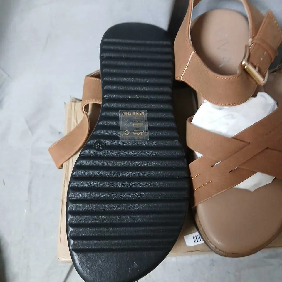 VIVA SANDALS – TAN CROSS-STRAP, WOMEN'S, EU 38 (VS0005) UK 5 