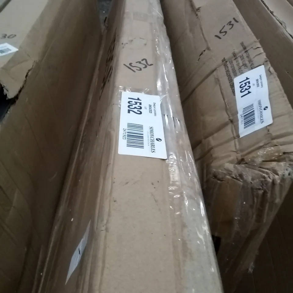 BOXED FOLDING SCREEN 