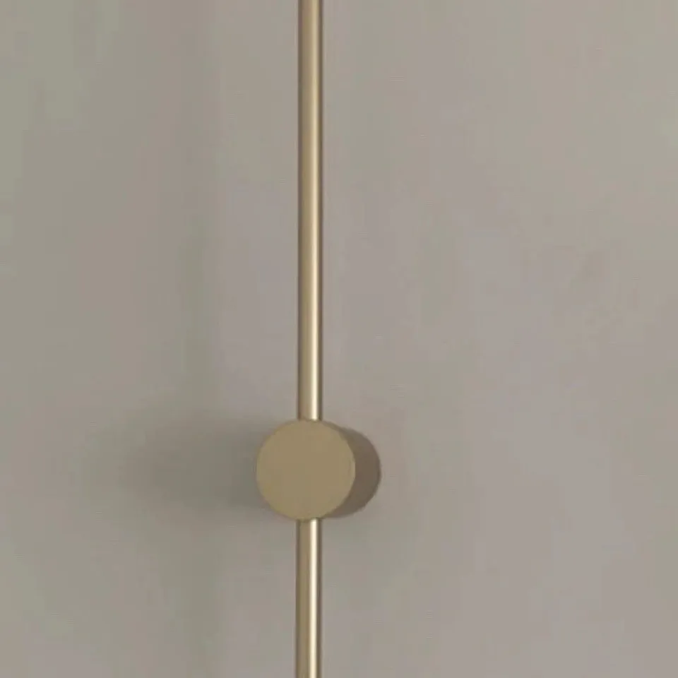 BOXED LIGHTSIN WALL LIGHT - BRASS (1 BOX)