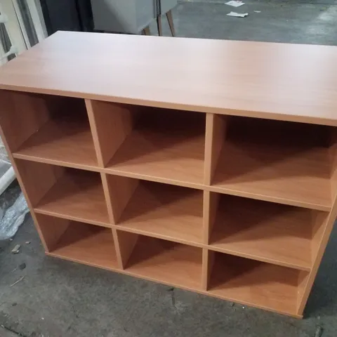 9 EXTRA DEEP BEECH MFC TRAY STORAGE UNIT WITH CASTORS 1030×453×792MM