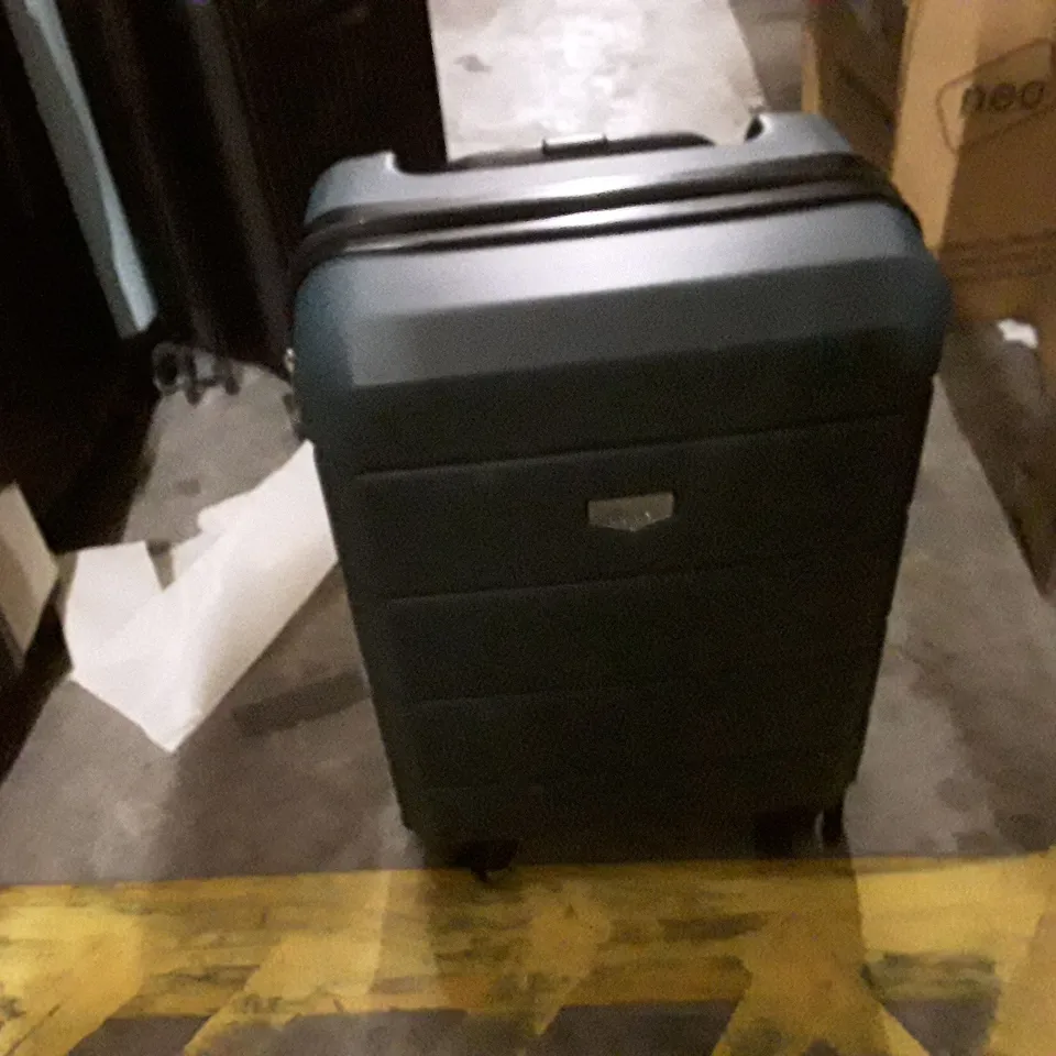 UNBOXED KEPLIN LUGG SMALL SIZE TRAVEL LUGGAGE WITH WHEELS GREEN COLOUR