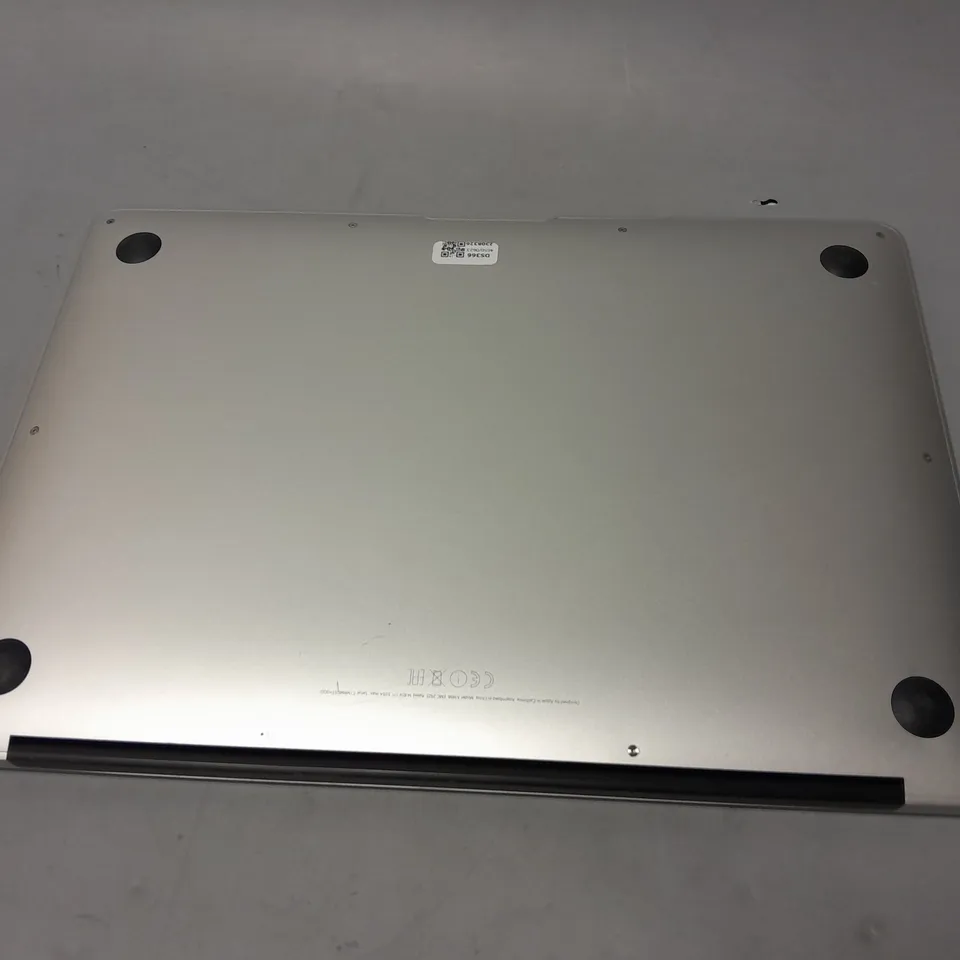 MACBOOK AIR (13-INCH, 2017) 