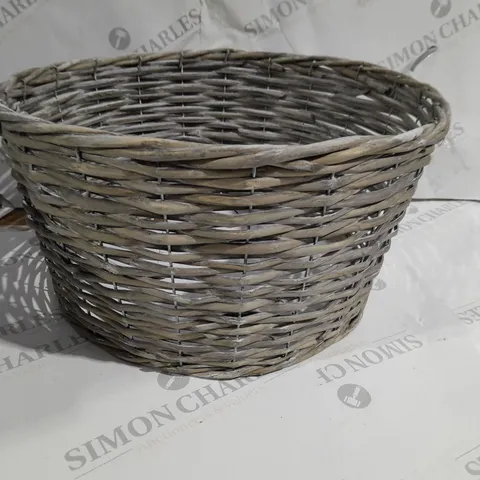 WILLOW TREE SKIT GRAY