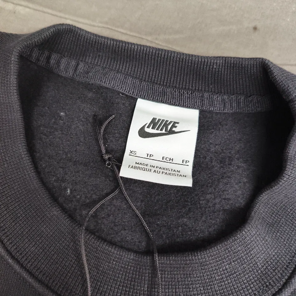 NIKE STUSSY UNISEX JUMPER IN BLACK - XS