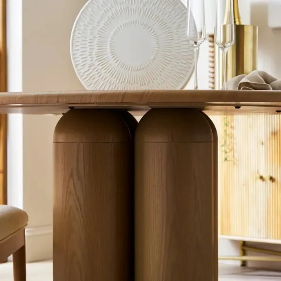 BOXED ALORA 4 SEATER ROUND DINING TABLE - DARK STAINED WOOD (2 BOXES)