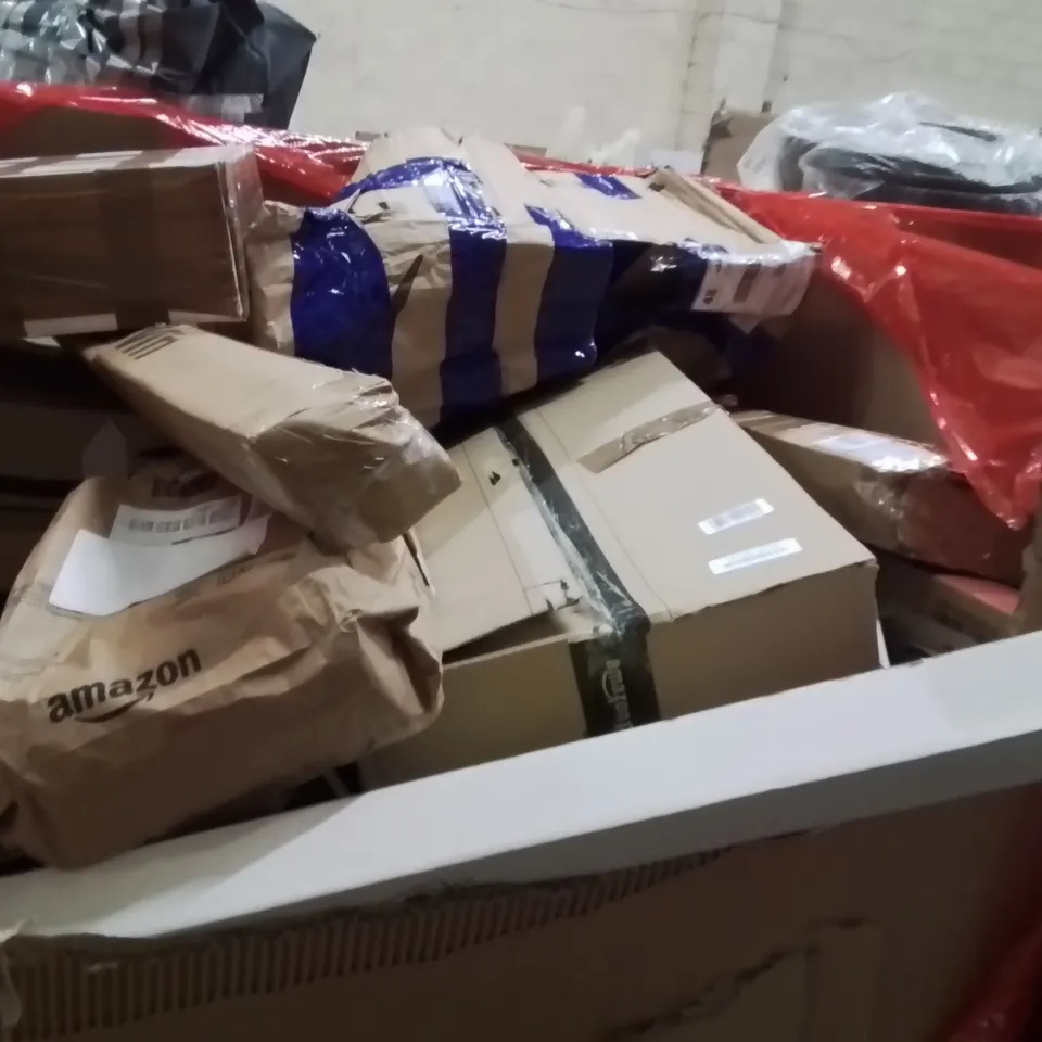 PALLET OF ASSORTED HOUSEHOLD GOODS AND PRODUCTS TO INCLUDE;RICE COOKER,PET TRAVEL BACKPACK,SLIMLINE HEATER