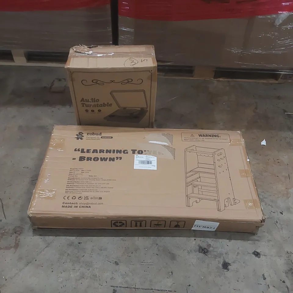 PALLET OF ASSORTED ITEMS INCLUDING: AUDIO TURNTABLE, LEARNING TOWER ECT