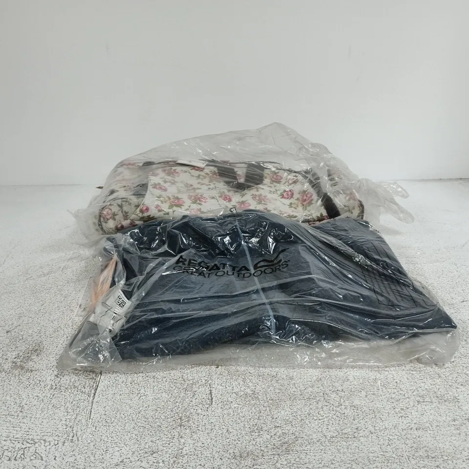 BOX OF APPROXIMATELY 18 ASSORTED ITEMS TO INCLUDE REGATTA, FLOWER PATTERNED BAG ON WHEELS ETC