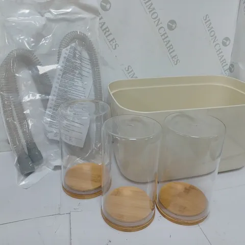 APPROXIMATELY 6 ASSORTED HOUSEHOLD ITEMS TO INCLUDE EH BORO CASNISTERS, THINLINE TUBING, BREADBIN, ETC