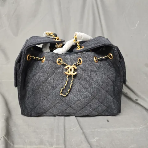 CHANEL QULITED BAG