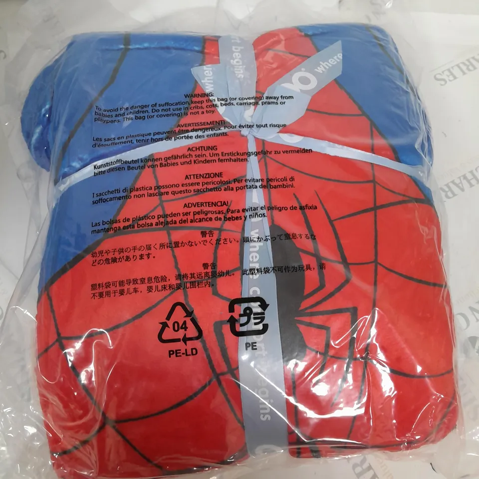 SEALED SPIDERMAN THEMED THE OODIE HOODED BLANKET - SIZE UNSPECIFIED