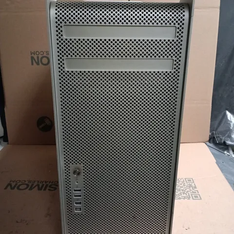 APPLE MAC PRO DESKTOP TOWER – SILVER ALUMINIUM CHASSIS