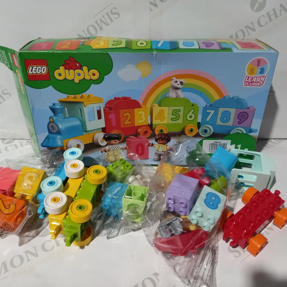 LEGO DUPLO NUMBER TRAIN LEARN TO COUNT SET