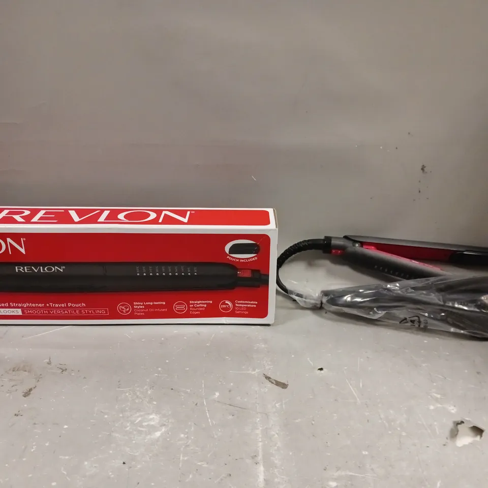 REVLON SMOOTHSTAY COCONUT OIL STRAIGHTENER