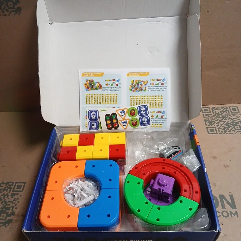 XTKM DIY CUBE TRACK 81 PIECES AGES 3+ BOXED