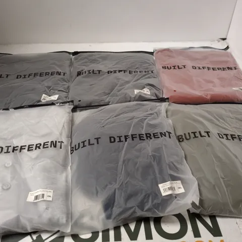 SET OF APPROXIMATELY 20 ASSORTED BUILT DIFFERENT T-SHIRTS/SHIRTS IN VARIOUS COLOURS AND SIZES