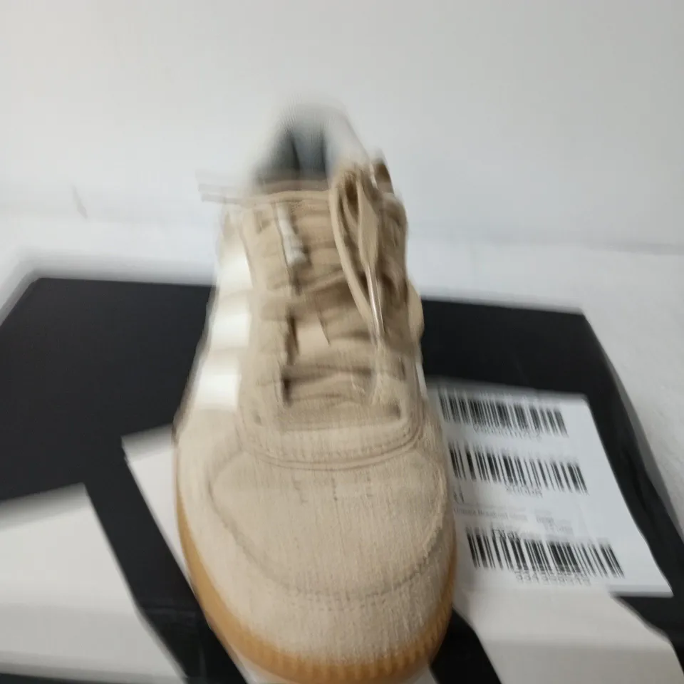BOXED PAIR OF ADIDAS BREAKNET SLEEK J – UK 5.5