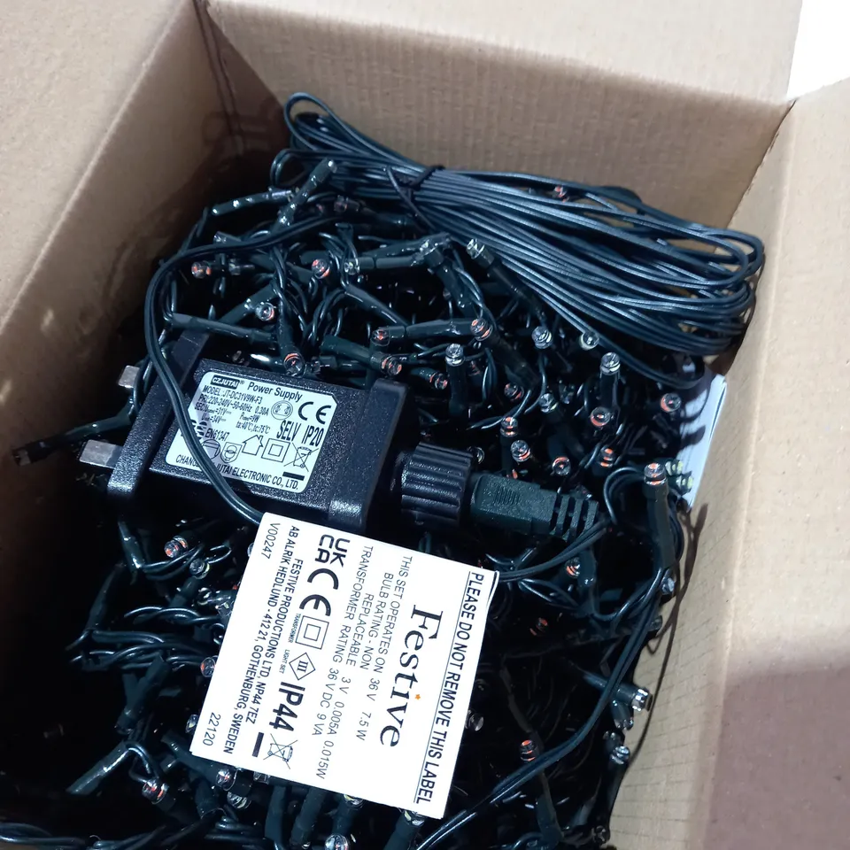 FESTIVE 1000 CARNIVAL OUTDOOR/INDOOR FIREFLY LIGHTS