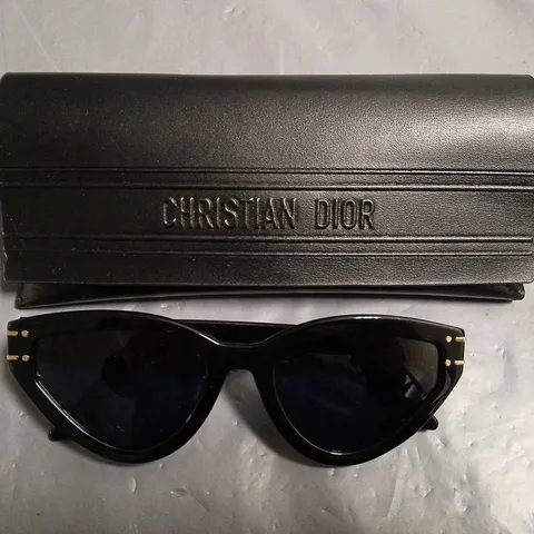 BOXED CHRISTIAN DIOR BLACK FRAMED GLASSES