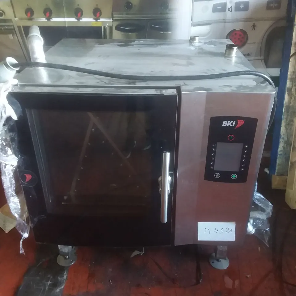 BKI COMMERCIAL OVEN 