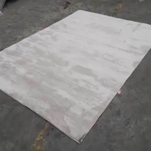 QUALITY DESIGNER AREA RUG - APPROXIMATELY 220X160CM