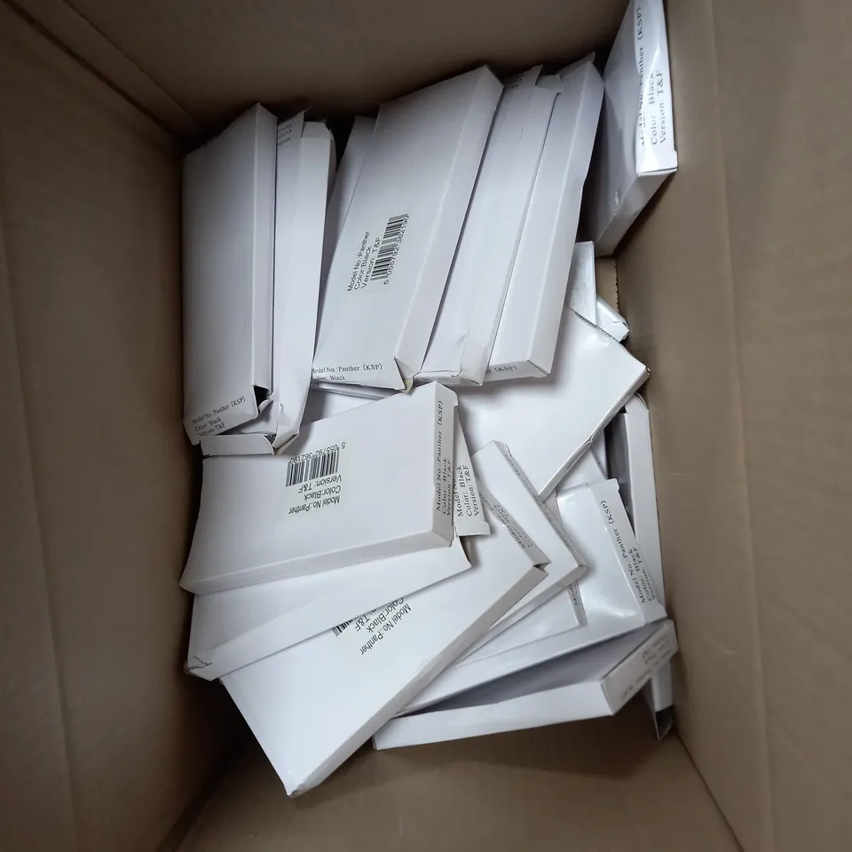 BOX OF APPROXIMETLY 30 NOKIA 4.2 DISPLAY PHONES 