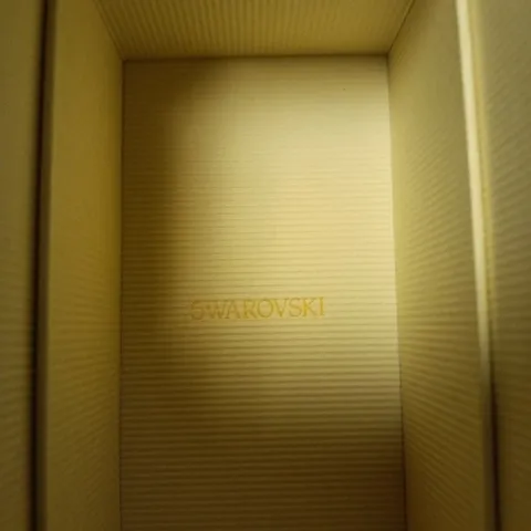 SWAROVSKI HALO BRACELET WITH BLACK CENTRE STONE AND PAVÉ CRYSTALS