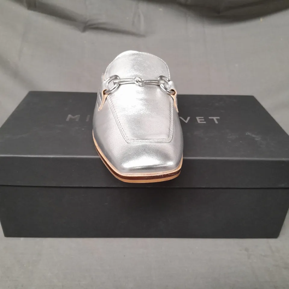 BOXED PAIR OF MINT VELVET LEATHER BACKLESS LOAFERS IN METALLIC SILVER UK SIZE 4
