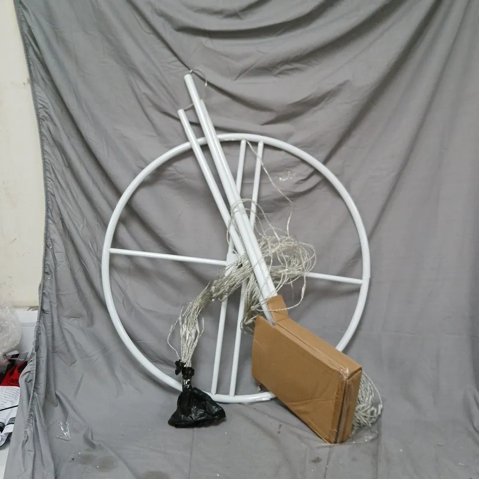 BOXED MULTIFUNCTION WATERFALL LIGHT