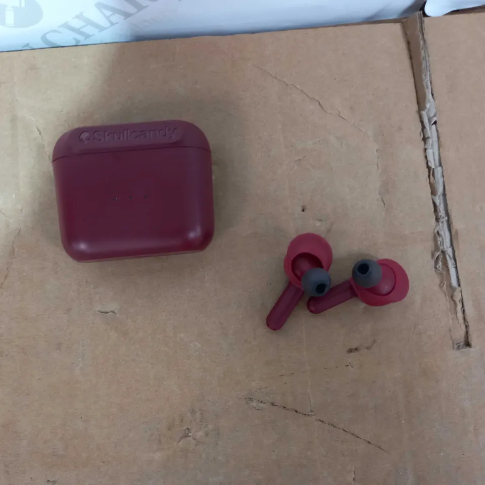 SKULLCANDY INDY TRUE WIRELESS EARBUDS - RED